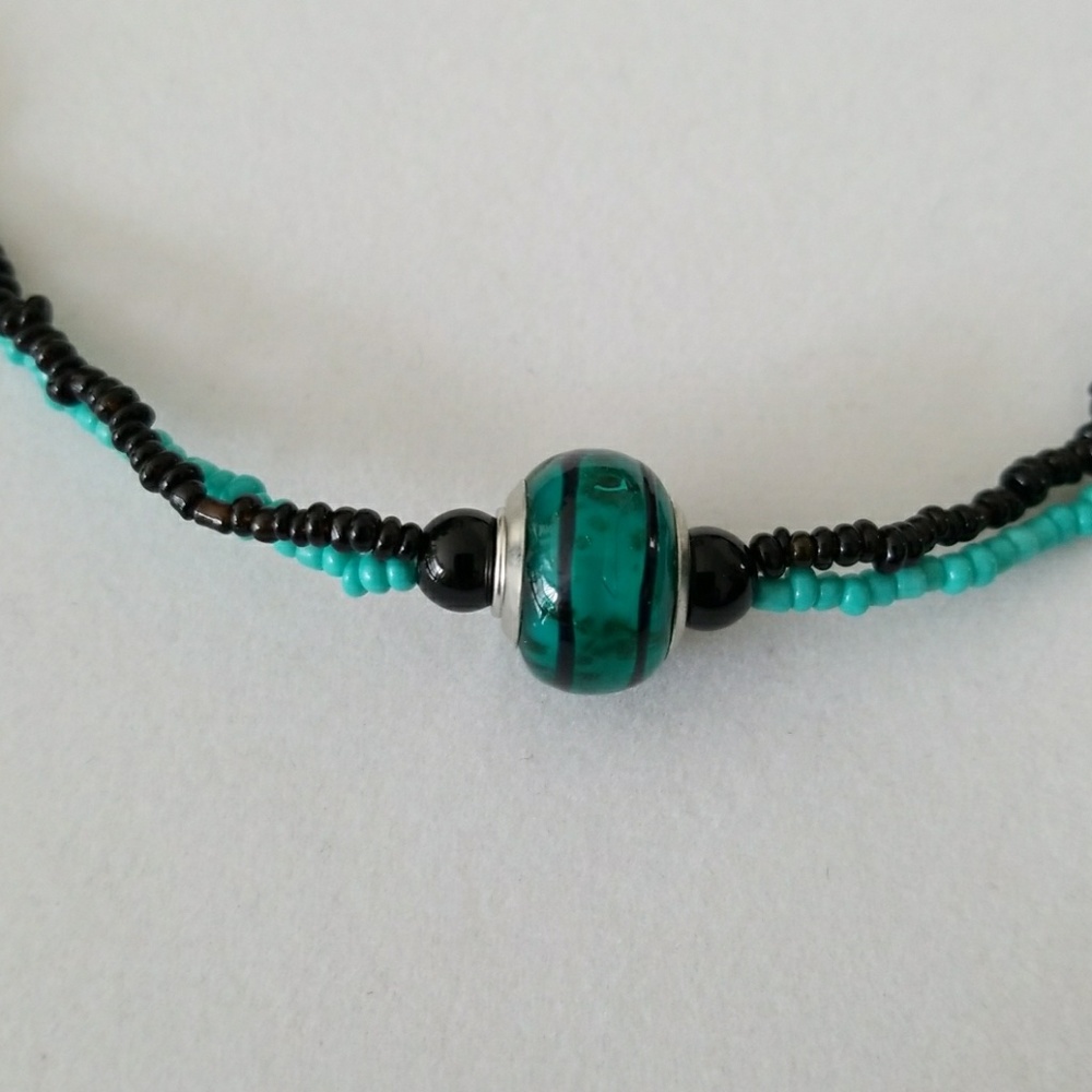 K.C Design 1 - Picture 3 of 3